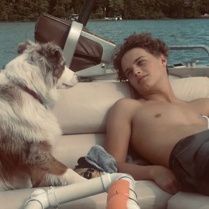 Meet your Posher, Zach